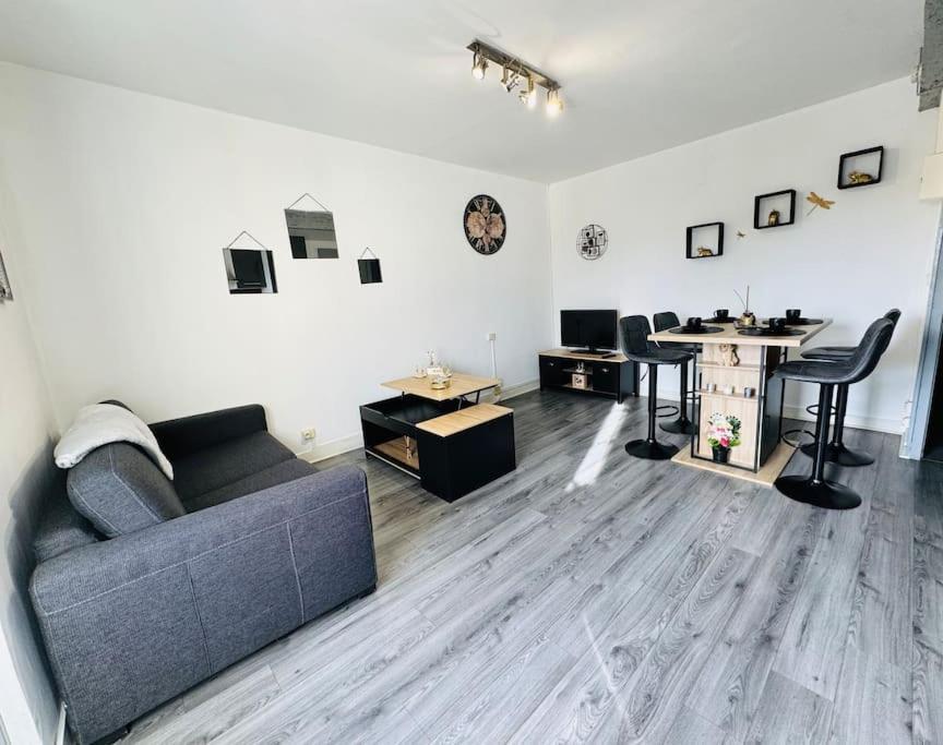 Isval Wifi-Hyper Centre Cognac Apartment Exterior photo